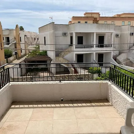 Kalon Bryon - Baia Appartement *